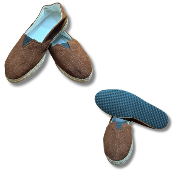 Alpargata de carpincho /suela de goma  (36-45)